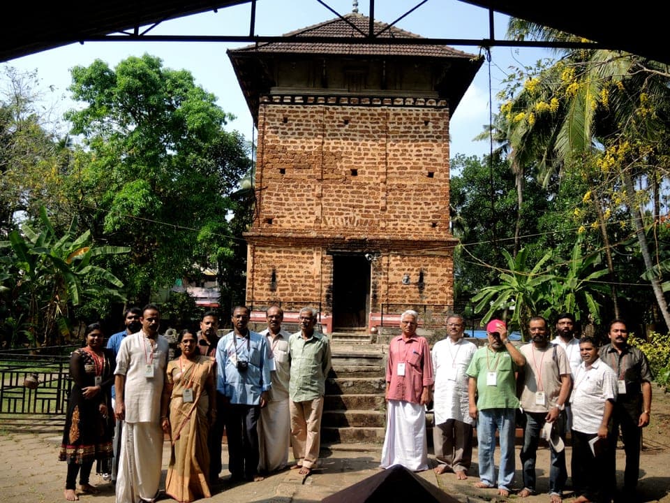 A guided walk through a heritage site, led by the historians who study it.